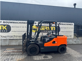 Diesel forklift DOOSAN