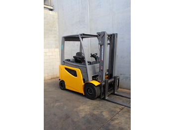 Electric forklift JUNGHEINRICH EFG