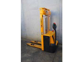 Stacker JUNGHEINRICH EJC