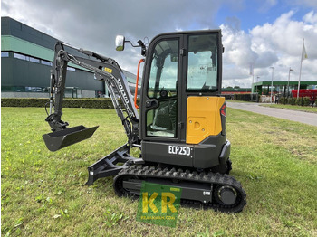 Mini excavator VOLVO ECR25D