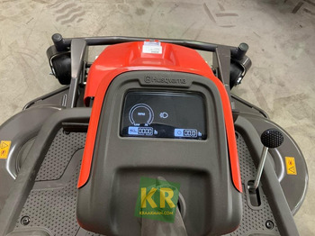New Garden mower Husqvarna R318X: picture 3