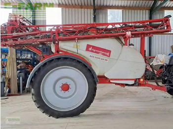 Trailed sprayer AGROMEHANIKA