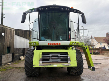 Combine harvester CLAAS Lexion 630