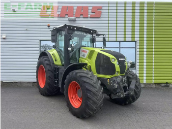 Farm tractor CLAAS Axion 830