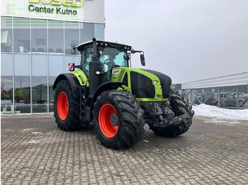 Farm tractor CLAAS Axion 960