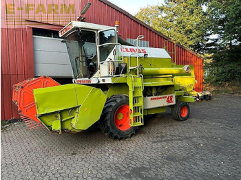 Combine harvester CLAAS Dominator