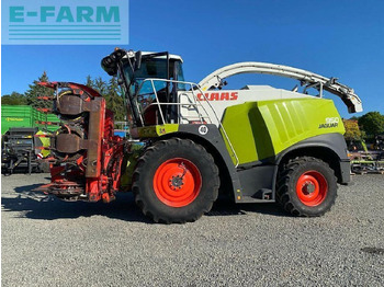 Forage harvester CLAAS Jaguar 950