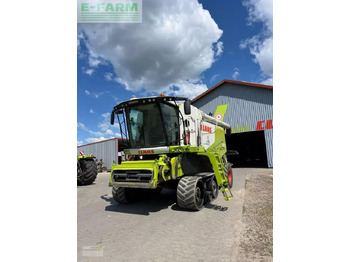 Combine harvester CLAAS Lexion 760
