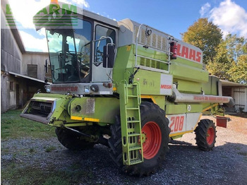 Combine harvester CLAAS Mega