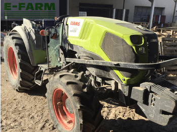 Farm tractor CLAAS Nexos
