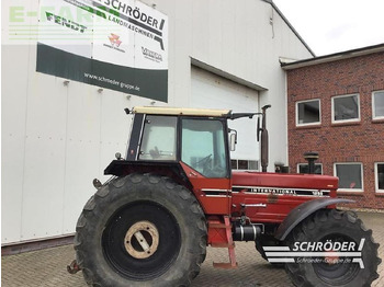 Farm tractor Case-IH 1255: picture 2