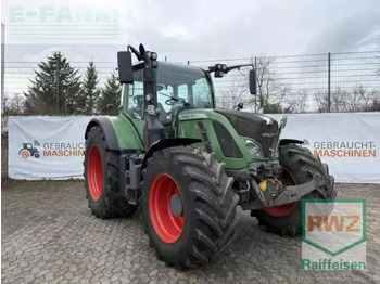 Farm tractor FENDT 724 Vario