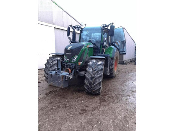 Farm tractor FENDT 724 Vario