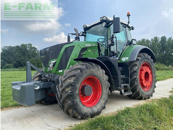 Farm tractor FENDT 826 Vario
