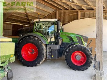 Farm tractor FENDT 826 Vario