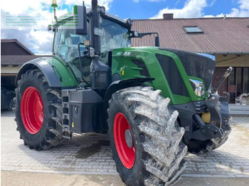 Farm tractor FENDT 828 Vario