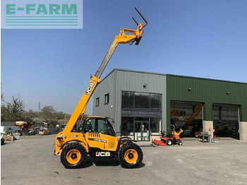 Telescopic handler JCB