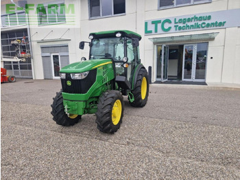 Farm tractor JOHN DEERE 5075GF