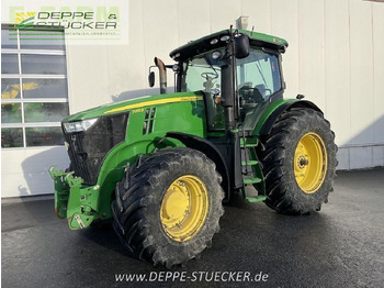 Farm tractor JOHN DEERE 7R Series