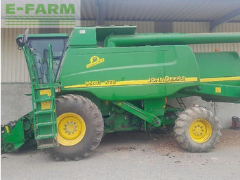 Combine harvester JOHN DEERE