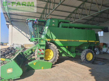 Combine harvester JOHN DEERE