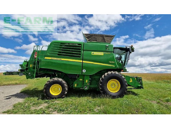 Combine harvester JOHN DEERE T670
