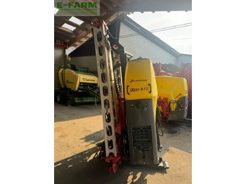 Trailed sprayer KVERNELAND