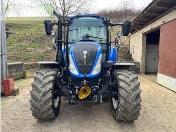 Farm tractor New Holland T5.120 EC EC: picture 3