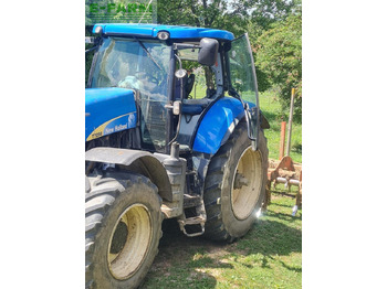 Farm tractor New Holland T7050: picture 5