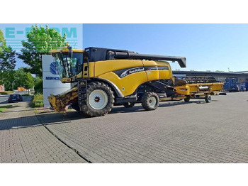 Combine harvester NEW HOLLAND CX series