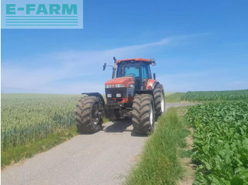 Farm tractor NEW HOLLAND