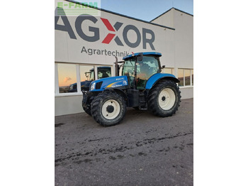 Farm tractor NEW HOLLAND T6000