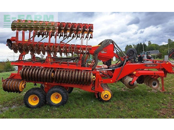 Disc harrow Väderstad carrier xl 925: picture 4