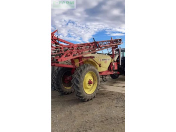 Trailed sprayer VICON