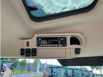 Farm tractor John Deere 6R250 mit FKH/ FZW/ CommandPro: picture 2