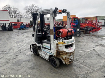 LPG forklift Chariot élévateur NISSAN GAZ 1.5T type P1D1A15LQ: picture 2