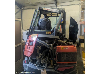 Excavator KUBOTA U27-4