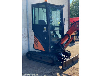 Excavator MINI-PELLE SUR CHENILLE CAOUTCHOUC HITACHI ZX17U-2  15CV 1.9T AVEC 3 GODETS: picture 4
