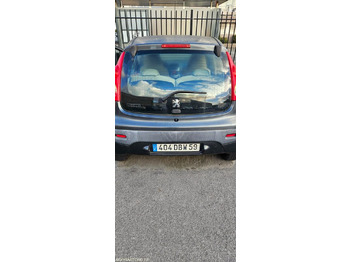 Car PEUGEOT