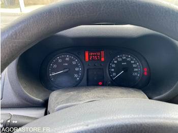 Car RENAULT CLIO 3: picture 4