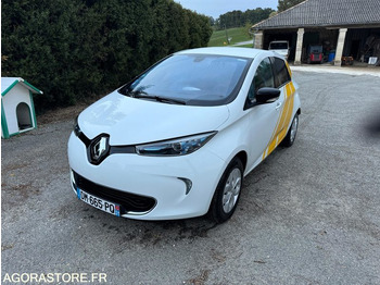 Car RENAULT