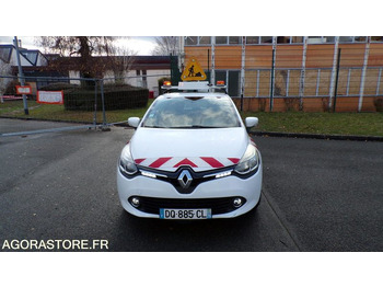 Car RENAULT