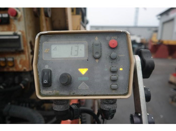 Asphalt paver Dynapack F121 4WD: picture 2