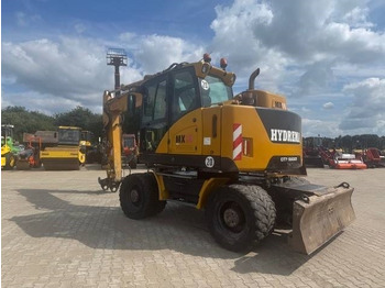 Wheel excavator HYDREMA MX16: picture 2