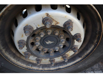 Refrigerator semi-trailer Schmitz Cargobull 3 aks køletrailer: picture 2