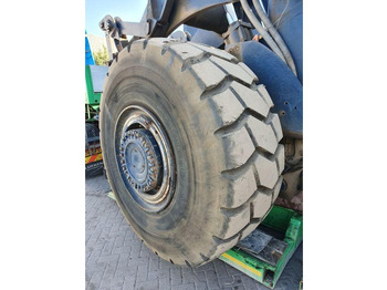Tire MICHELIN