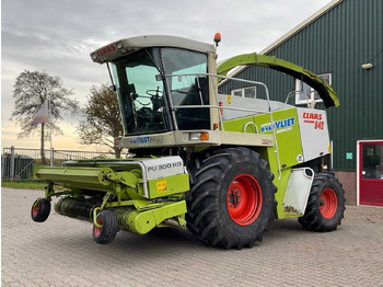 Forage harvester CLAAS Jaguar 840