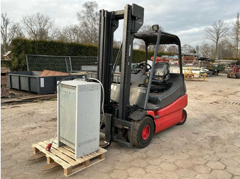 Forklift LINDE E25