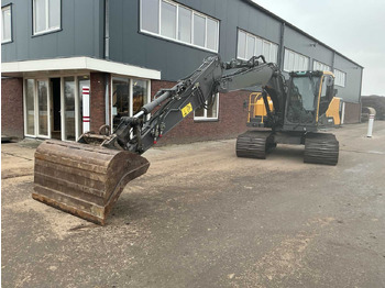 Excavator VOLVO