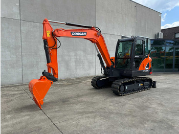 Crawler excavator DOOSAN DX55-9C